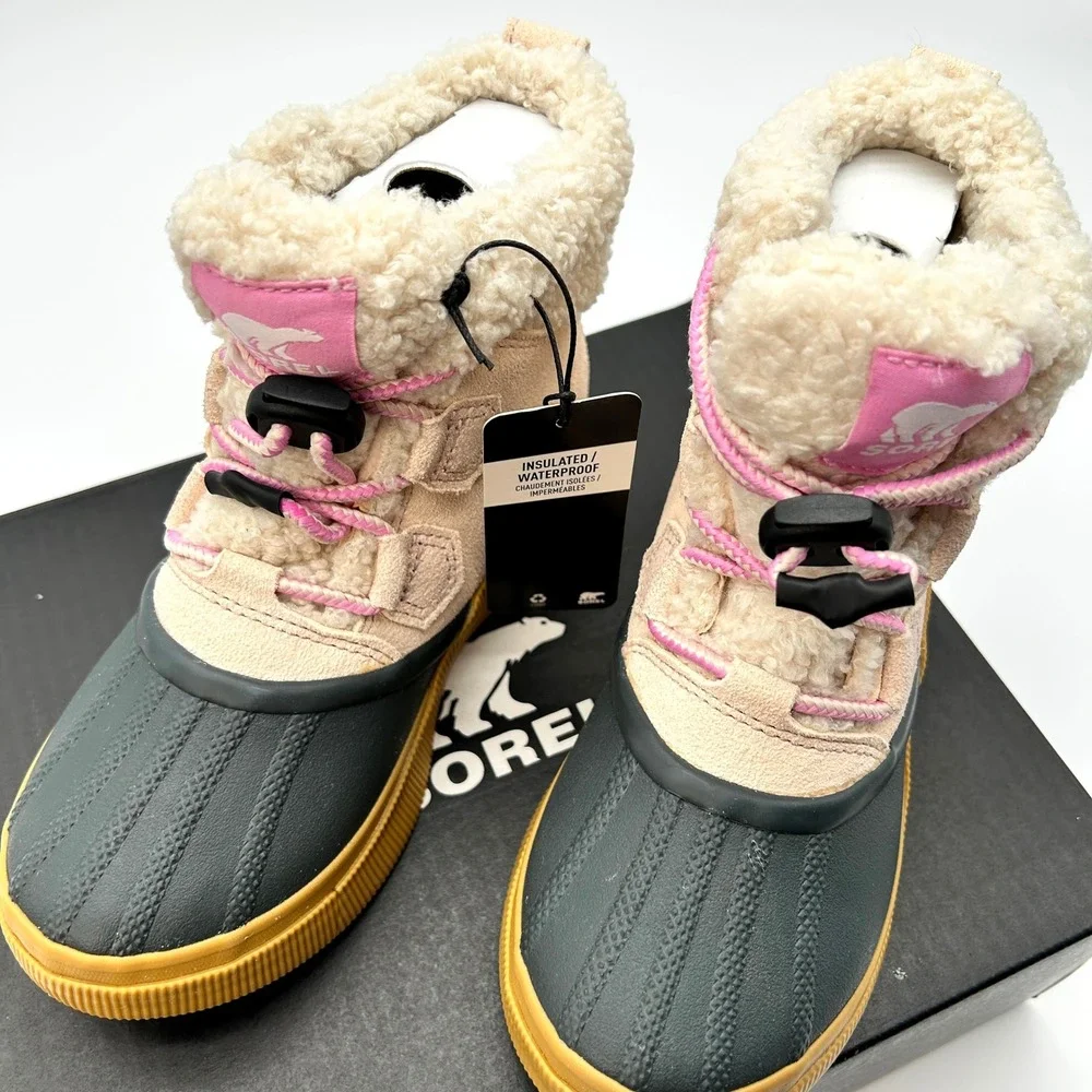SOREL‎ Youth Waterproof Boots Size 3 Kids Out N About IV Chillz Pink Suede NEW